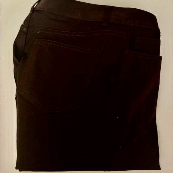 NEW! Ladies Dark Brown CHAPS Jeans - Size 4 - Picture 7 of 7